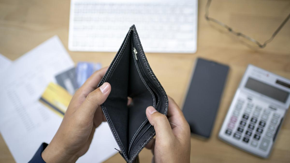 Supraimpozitare cu efect de bumerang: Experții avertizează că IMCA îndepărtează investitorii și lovește companiile românești